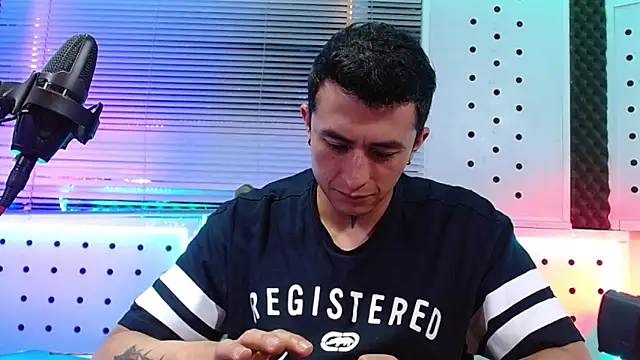 Snapshot of Darko0717 chatting on April 2026 12:45:02 AM Darko0717 online show from April 2026 12:45:02 AM