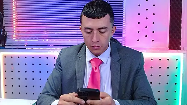 Snapshot of Darko0717 chatting on February 2026 11:43:02 AM Darko0717 online show from February 2026 11:43:02 AM