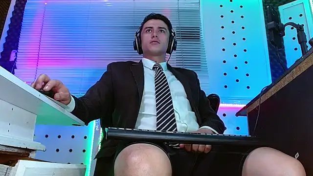 Darko0717 online show from May 2026 02:01:02 AM