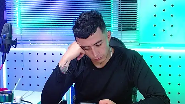 Snapshot of Darko0717 chatting on March 2026 03:56:01 AM Darko0717 online show from March 2026 03:56:01 AM