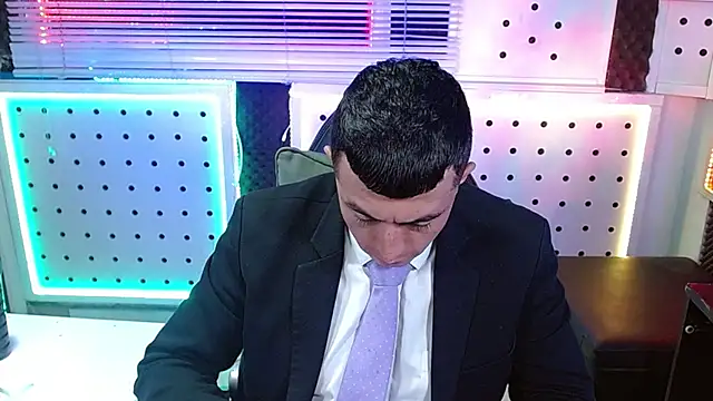 Snapshot of Darko0717 chatting on February 2026 02:28:02 PM Darko0717 online show from February 2026 02:28:02 PM