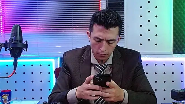 Darko0717 online show from April 2026 12:02:01 PM