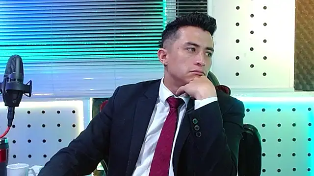 Darko0717 online show from May 2026 11:25:02 AM