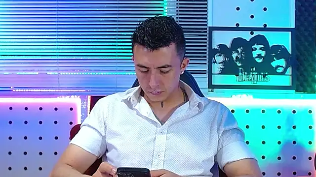 Snapshot of Darko0717 chatting on July 2026 01:55:01 PM Darko0717 online show from July 2026 01:55:01 PM