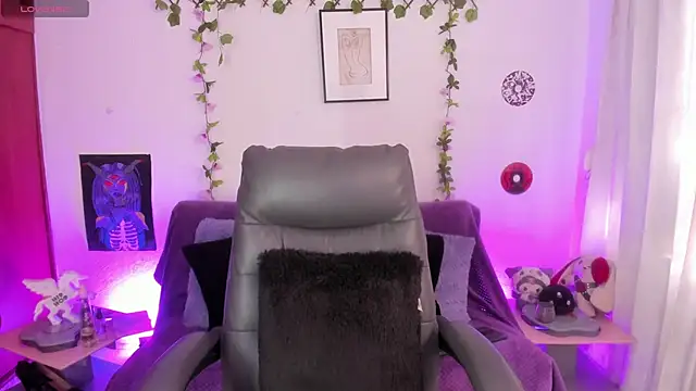 Cata green online show from November 2025 03:40:02 PM