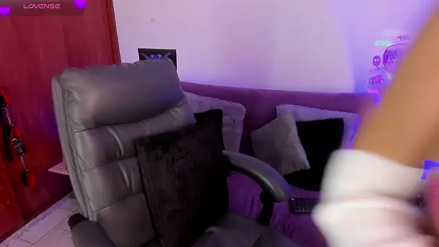 Cata green online show from February 2026 07:57:01 PM