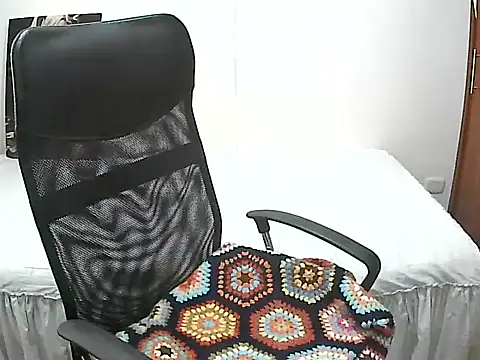 SenthiX online show from September 2025 02:50:01 PM