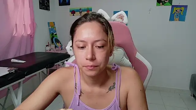 MommyMiaWs online show from January 2026 01:15:02 PM