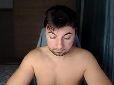 HankMalone online show from December 2025 04:15:01 AM