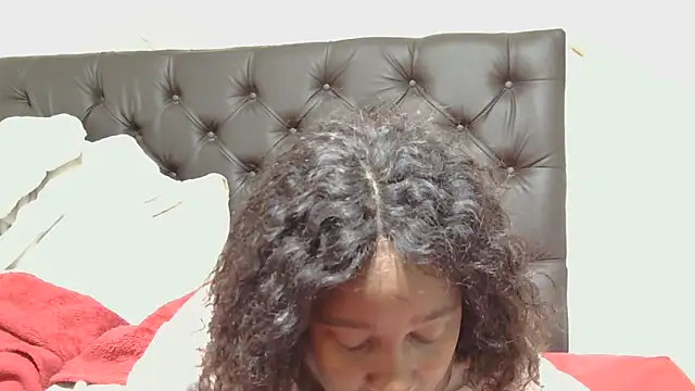 sluttylaura21 online show from February 2026 04:21:02 AM