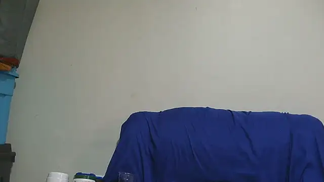 Snapshot of sluttylaura21 chatting on March 2026 05:49:02 AM sluttylaura21 online show from March 2026 05:49:02 AM