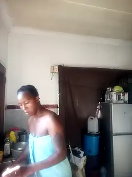 sluttylaura21 online show from November 2025 05:22:01 AM