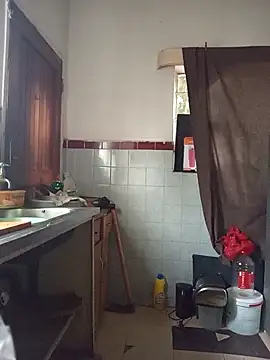 Snapshot of sluttylaura21 chatting on March 2026 12:47:01 PM sluttylaura21 online show from March 2026 12:47:01 PM