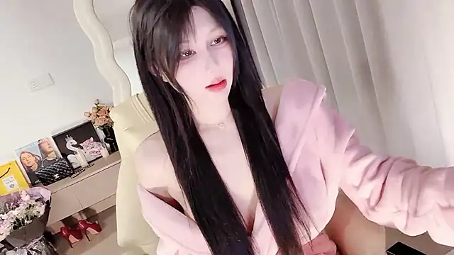 Snapshot of Serena-AU chatting on December 2025 03:07:01 PM Serena-AU online show from December 2025 03:07:01 PM