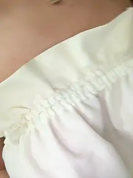 Serena-AU online show from May 2026 01:59:02 PM