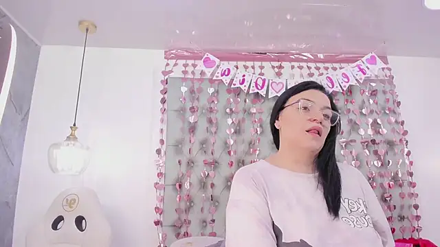 anette cooper online show from February 2026 04:12:02 AM