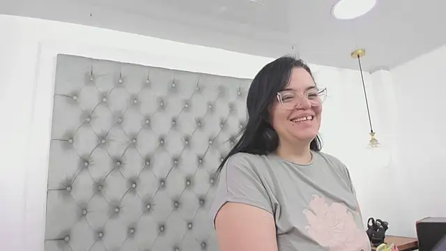 anette cooper online show from January 2026 03:32:01 AM