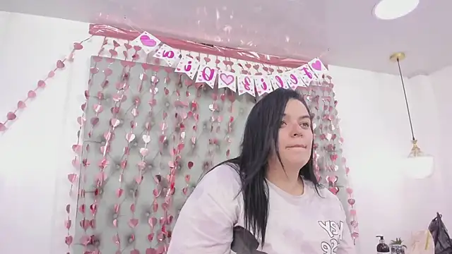 anette cooper online show from February 2026 03:25:02 AM