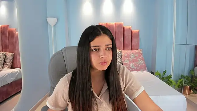 Snapshot of kylie_reyes chatting on November 2025 07:39:01 PM kylie reyes online show from November 2025 07:39:01 PM