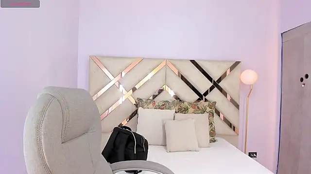 Snapshot of kylie_reyes chatting on December 2025 07:13:01 PM kylie reyes online show from December 2025 07:13:01 PM