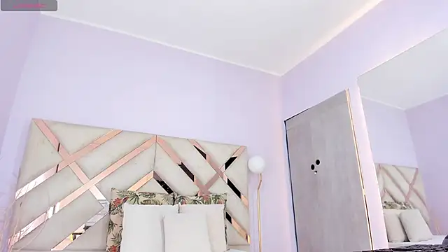 Snapshot of kylie_reyes chatting on December 2025 07:45:01 PM kylie reyes online show from December 2025 07:45:01 PM