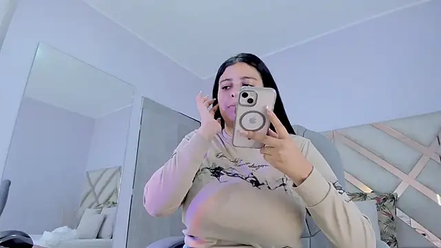 Snapshot of kylie_reyes chatting on November 2025 07:36:02 PM kylie reyes online show from November 2025 07:36:02 PM