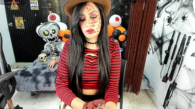 criss 21  online show from October 2025 08:30:02 PM