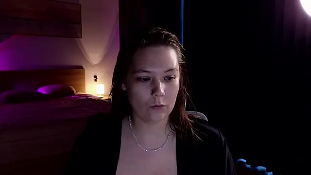 DjennaPalme online show from May 2026 10:37:02 AM