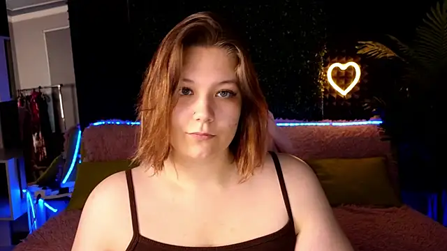 DjennaPalme online show from September 2025 01:34:01 AM