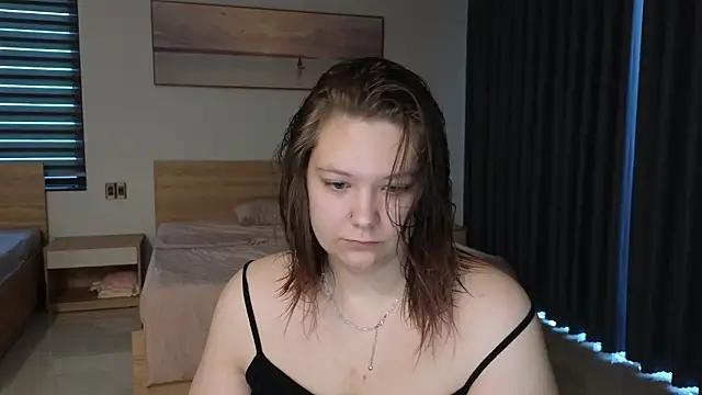 DjennaPalme online show from March 2026 11:32:01 PM