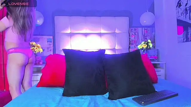 cinthya walker1 online show from February 2026 12:04:01 PM