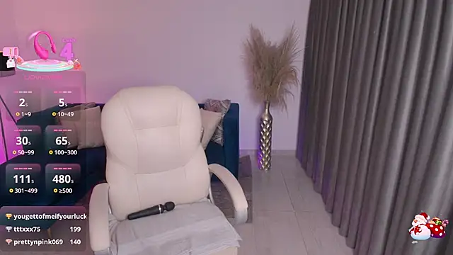 emilly smith 1 online show from March 2025 06:16:01 AM