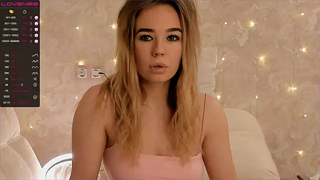 EvaSileZ online show from October 2025 02:58:01 PM