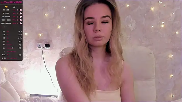 EvaSileZ online show from September 2025 03:02:02 AM