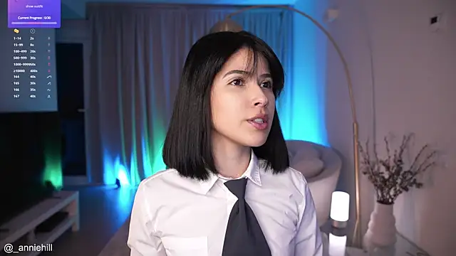 Snapshot of anniehillofficial chatting on March 2025 09:59:01 PM anniehillofficial online show from March 2025 09:59:01 PM