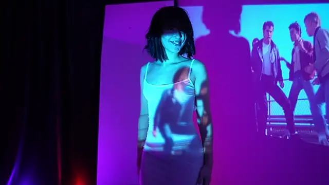 Snapshot of anniehillofficial chatting on March 2025 08:53:01 PM anniehillofficial online show from March 2025 08:53:01 PM