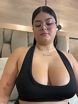 im mou  online show from February 2026 01:01:01 PM