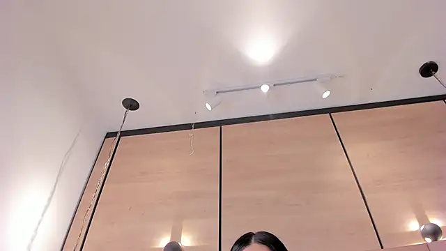 im mou  online show from April 2026 07:58:02 PM