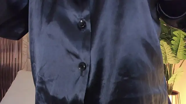 Gaia Stone online show from April 2026 12:28:02 PM