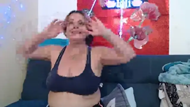 liliimilf online show from March 2026 02:10:01 PM