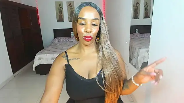 TAYLORR778 online show from January 2026 05:41:01 PM