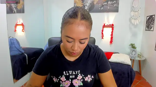 Snapshot of tracycum chatting on March 2025 04:57:02 PM tracycum online show from March 2025 04:57:02 PM