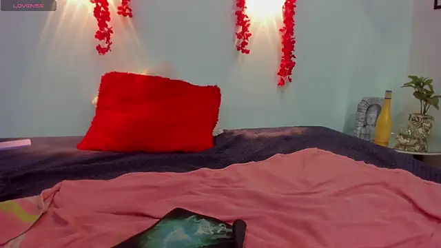 Snapshot of tracycum chatting on March 2025 11:28:02 PM tracycum online show from March 2025 11:28:02 PM