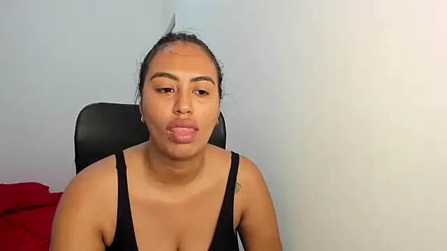 tracycum online show from February 2026 04:48:01 PM