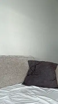 Mia Roxie online show from November 2025 03:10:01 AM