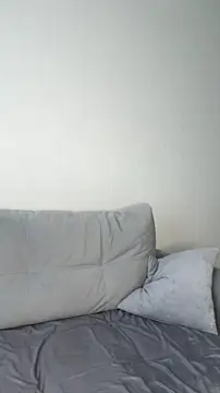 Mia Roxie online show from February 2026 04:42:02 AM