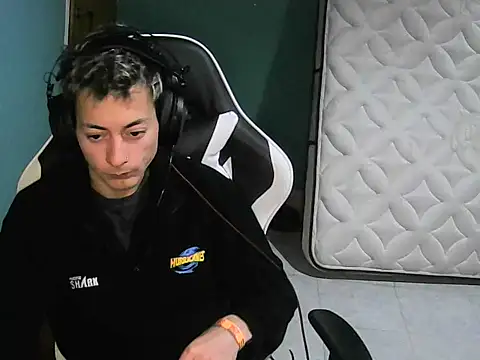 Snapshot of Jughead_16 chatting on September 2025 02:39:01 AM Jughead 16 online show from September 2025 02:39:01 AM