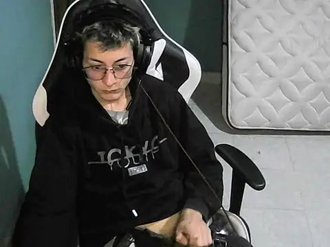 Snapshot of Jughead_16 chatting on October 2025 11:50:02 PM Jughead 16 online show from October 2025 11:50:02 PM