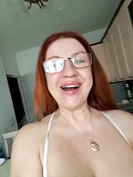 KiraXTender online show from May 2026 10:35:01 PM