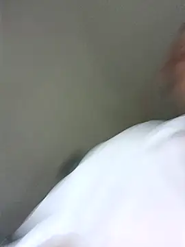KiraXTender online show from June 2026 09:43:02 PM